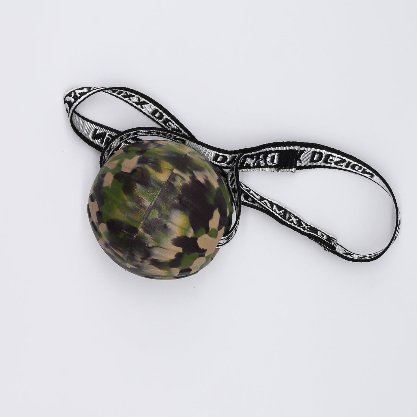 BALL9 – Schaumstoffball mit Schlaufe (9 cm)