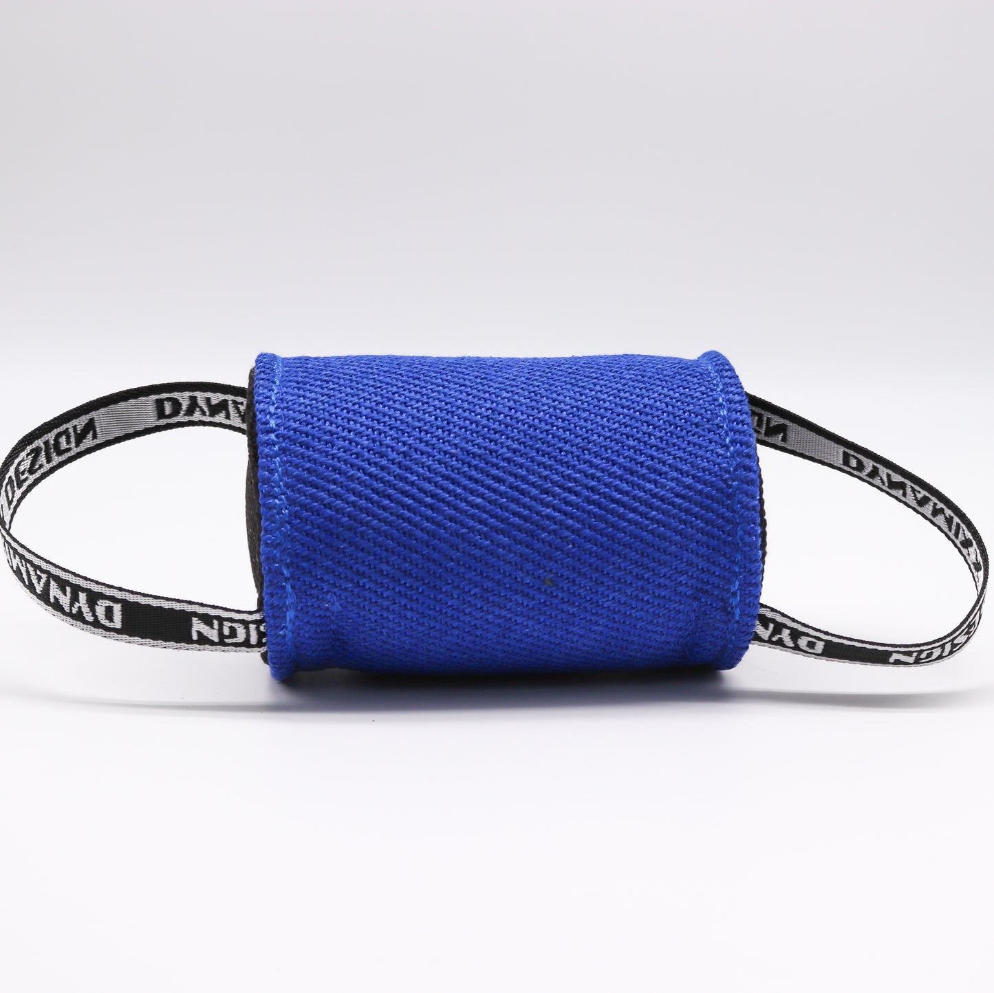 CORE15 – Beißtonne aus Nylcot (15 cm)